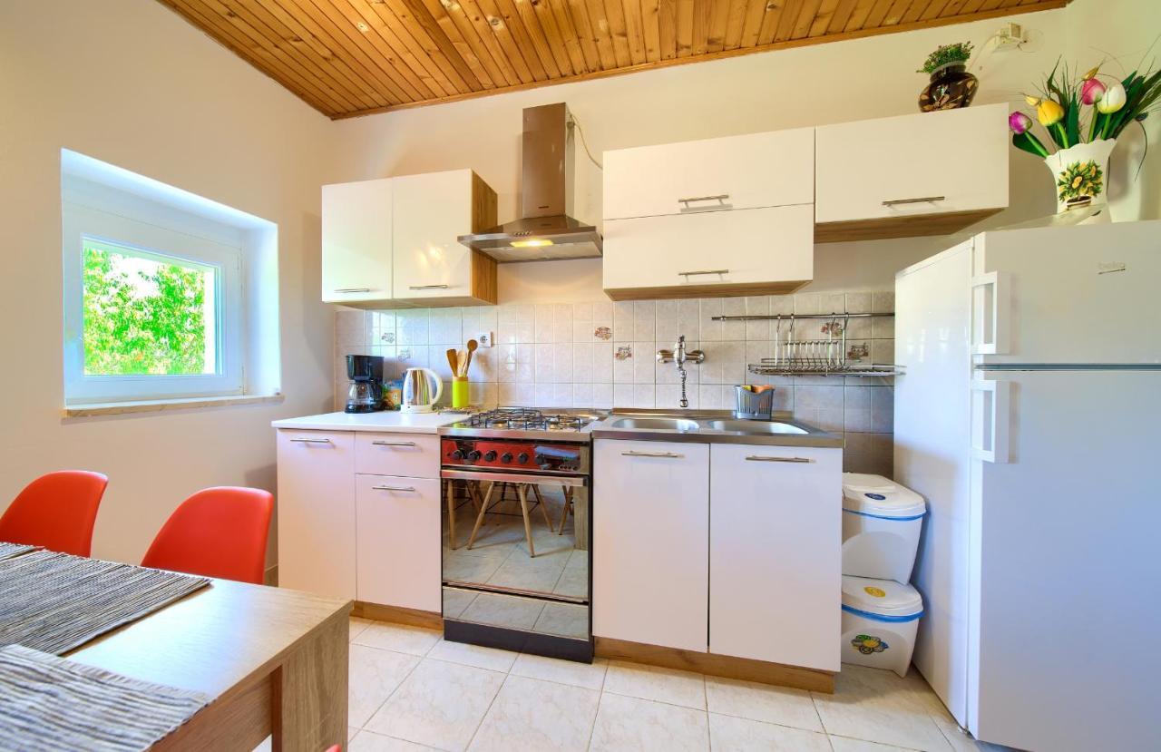 Apartment Lipovac マリンスカ エクステリア 写真