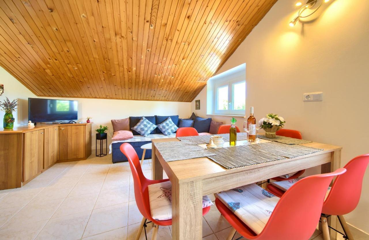 Apartment Lipovac マリンスカ エクステリア 写真