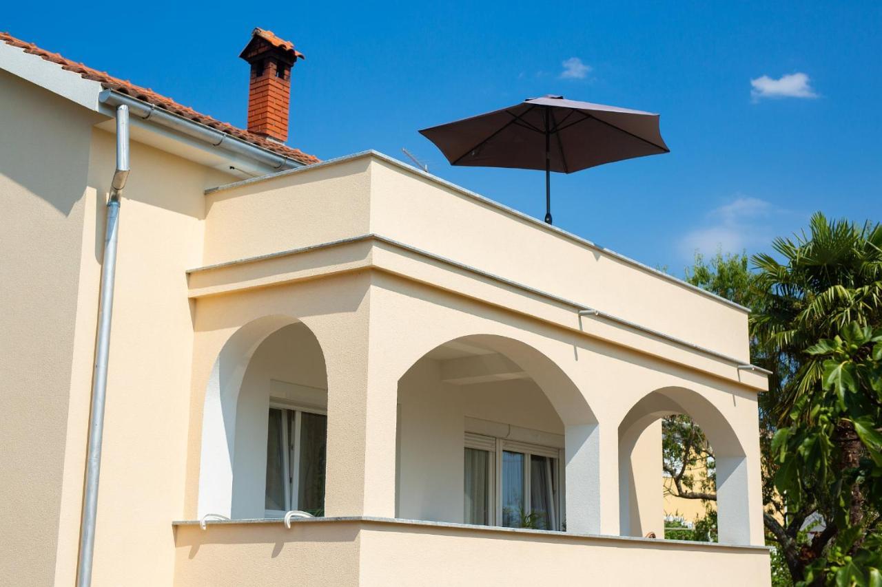 Apartment Lipovac マリンスカ エクステリア 写真