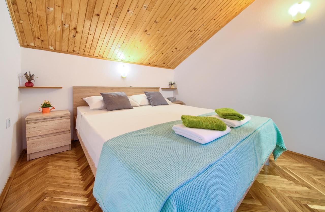 Apartment Lipovac マリンスカ エクステリア 写真