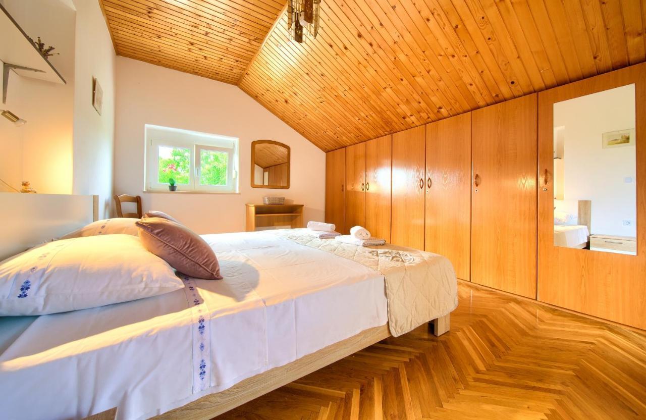 Apartment Lipovac マリンスカ エクステリア 写真